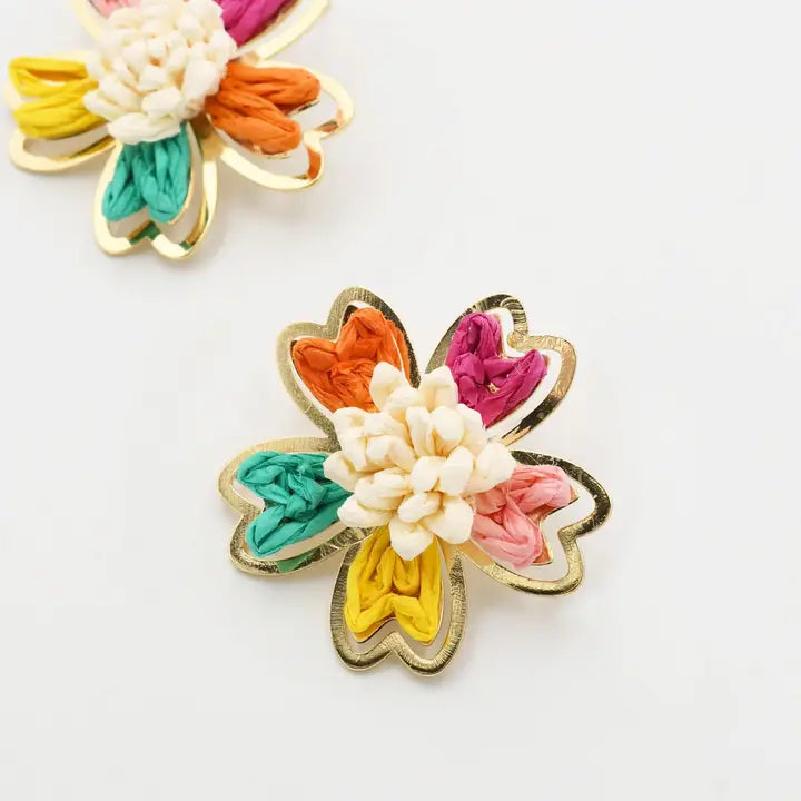 RAFFIA FLOWER STUD A49