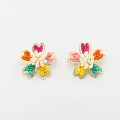 RAFFIA FLOWER STUD A49