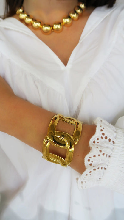 MILANIA CUFF