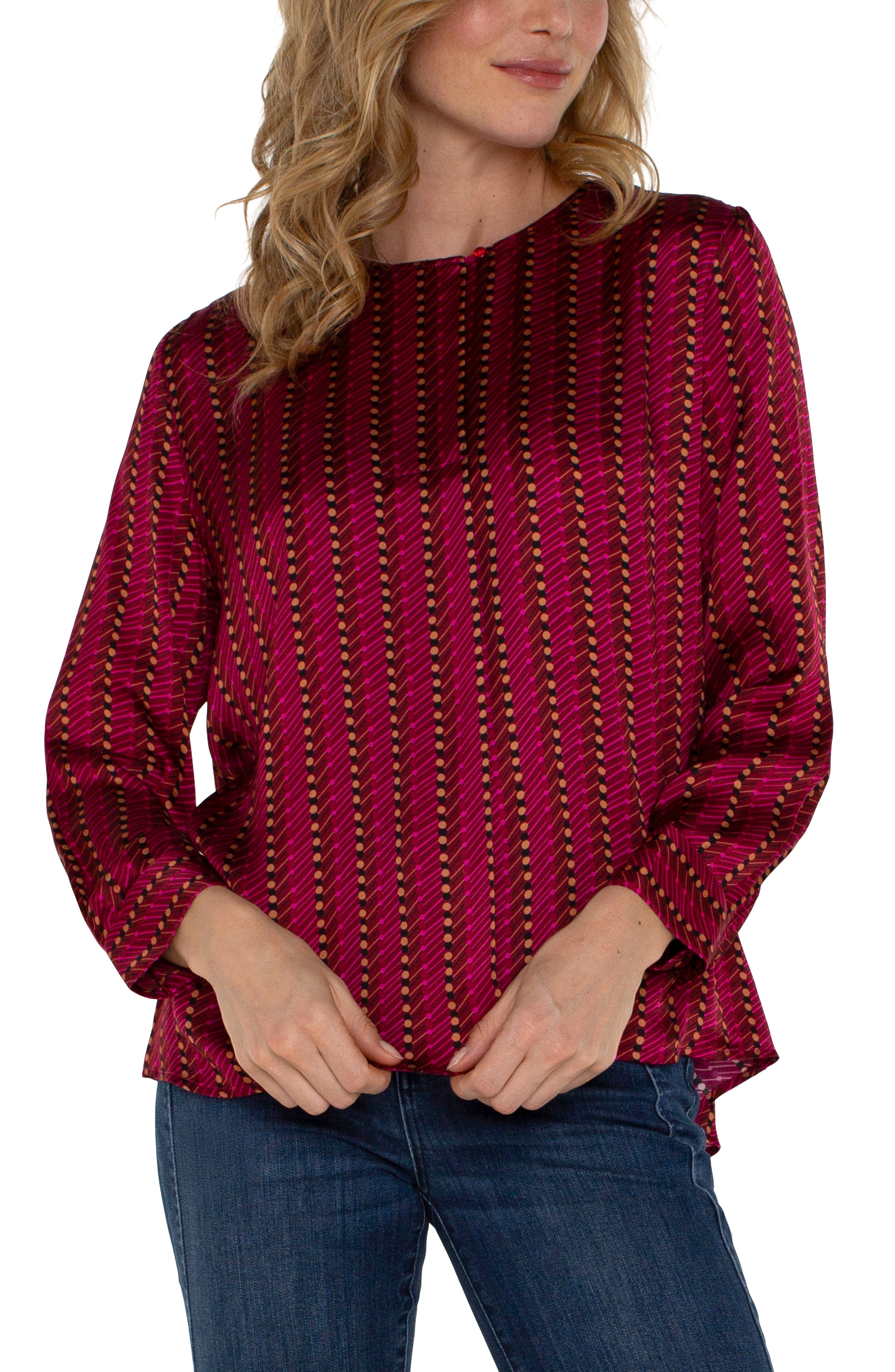 LONG SLEEVE POPOVER WOVEN BLOUSE