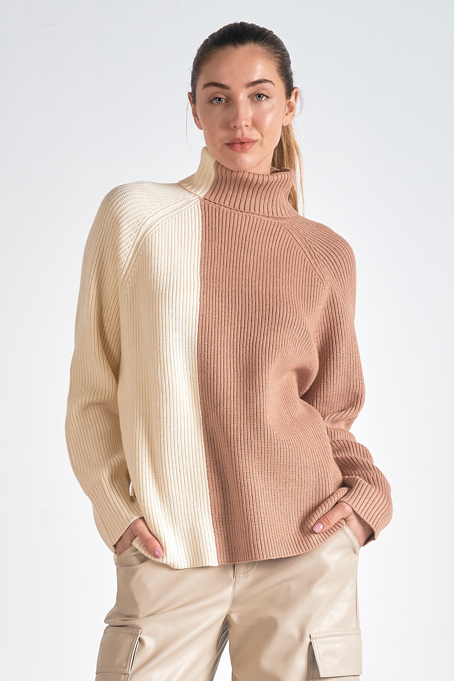 SWEATER TURTLENECK COLORBLOCK