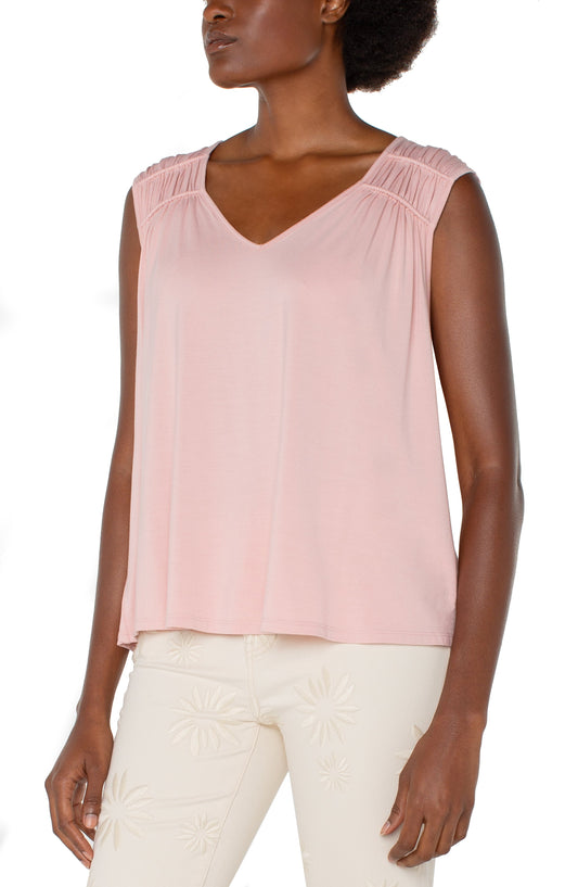 SLEEVELESS SHIRRED DETAIL KNIT TOP